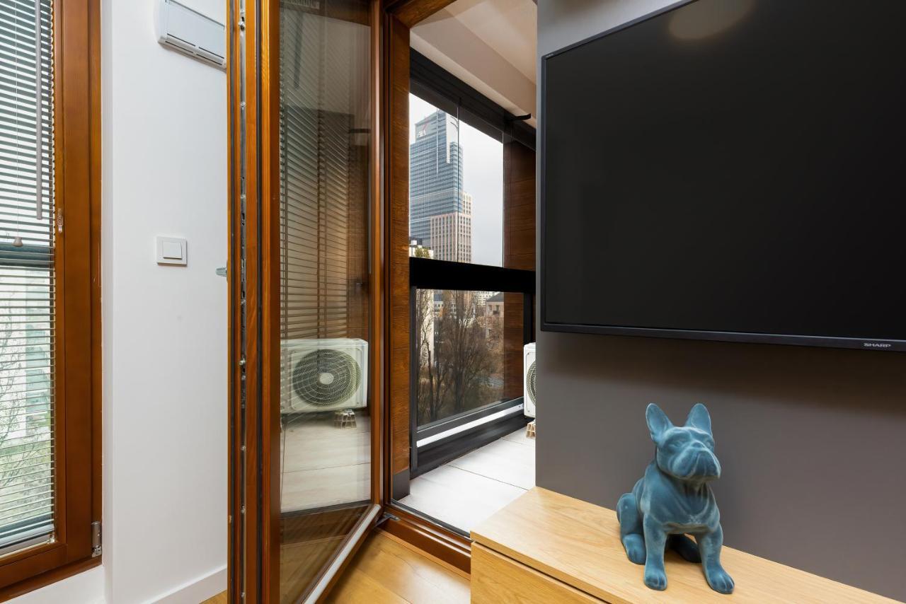 Butas Center Grzybowska By Renters Prestige Warsaw
