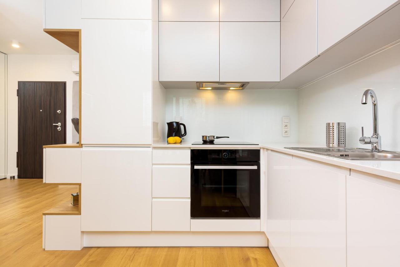 Center Grzybowska By Renters Prestige Butas Warsaw