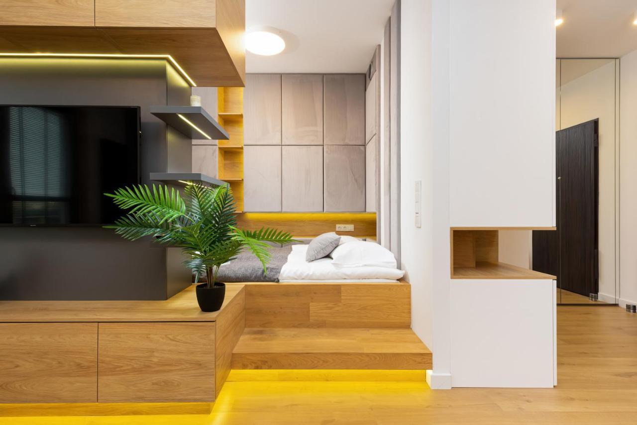 Center Grzybowska By Renters Prestige Butas Warsaw